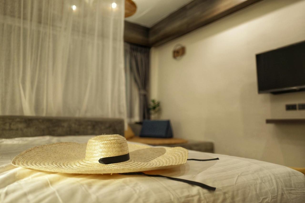 Krung Boutique Couette-café